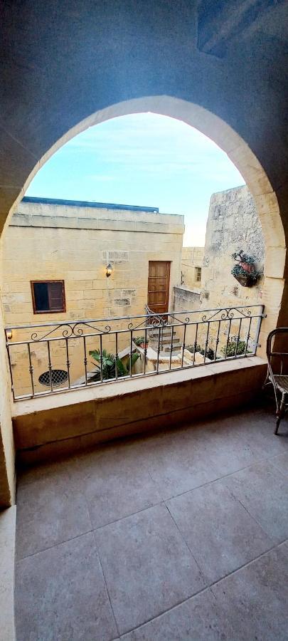 Ta Majsi Farmhouse With Indoor Heated Pool San Lawrenz Εξωτερικό φωτογραφία